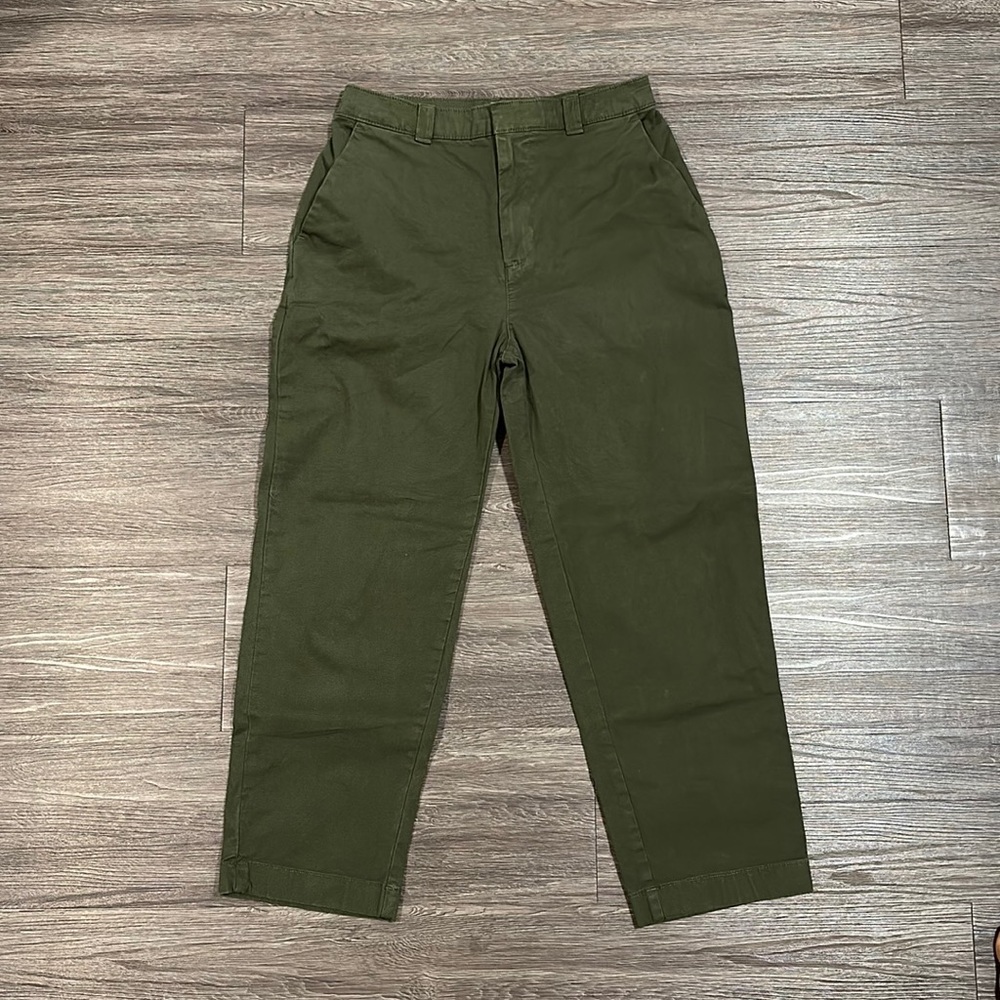 Gap Straight Khakis Size 2